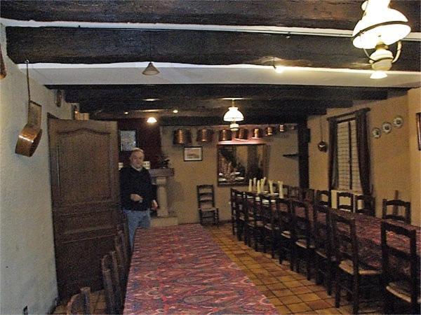 Auberge De La Poste ヴィルフランシュ・ド・ルエルグ エクステリア 写真